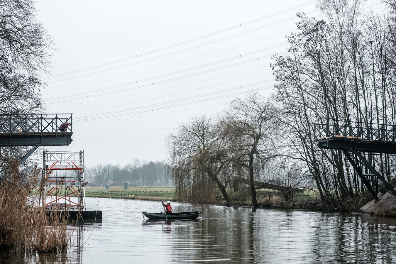 Over de Oude IJssel nabij Ulft is begin dit jaar de fietsbrug vervangen.