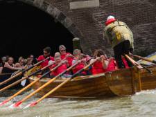 Opspattend water, zwetende roeiers: het is weer tijd voor de grachtenrace door Utrecht