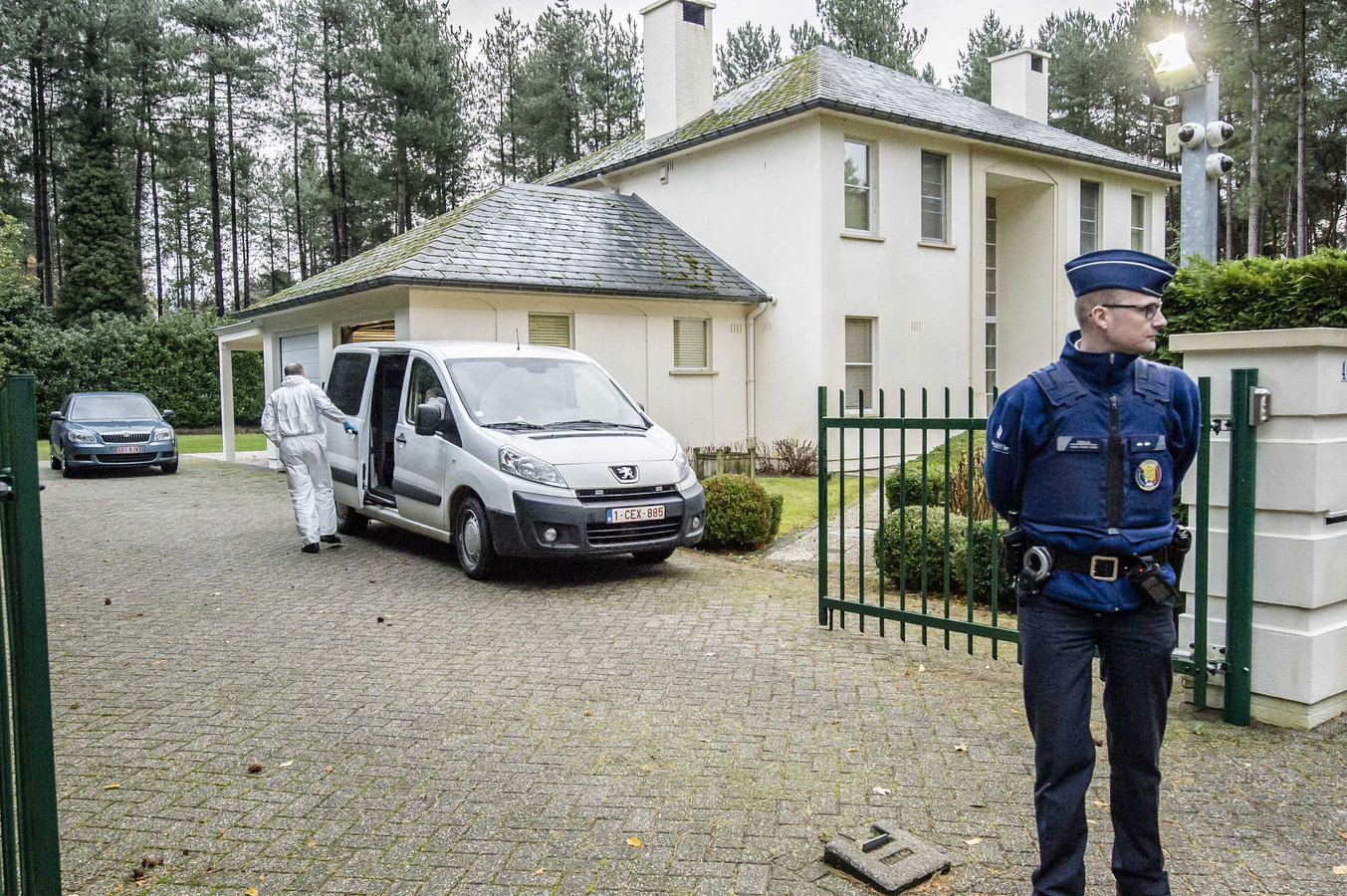 Exvrouw en stiefzoon vermoorde Marcel van Hout overgedragen aan België