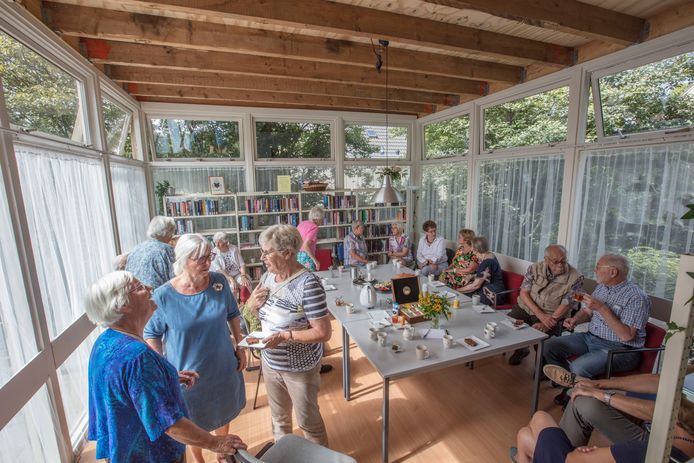 Buurthuiskamer Prinsejagt bij de feestelijke start (archieffoto).
