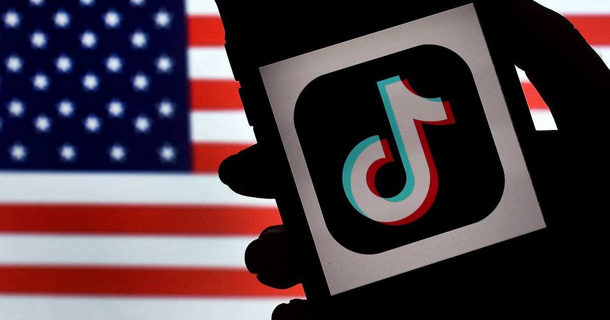 First US state to ban kids from using TikTok and Insta without parental consent |  Abroad