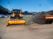 Aan het gras lag het niet bij Willem II, maar toch moet de mat eruit: ‘Straatgras komt gedurende seizoen aangewaaid’