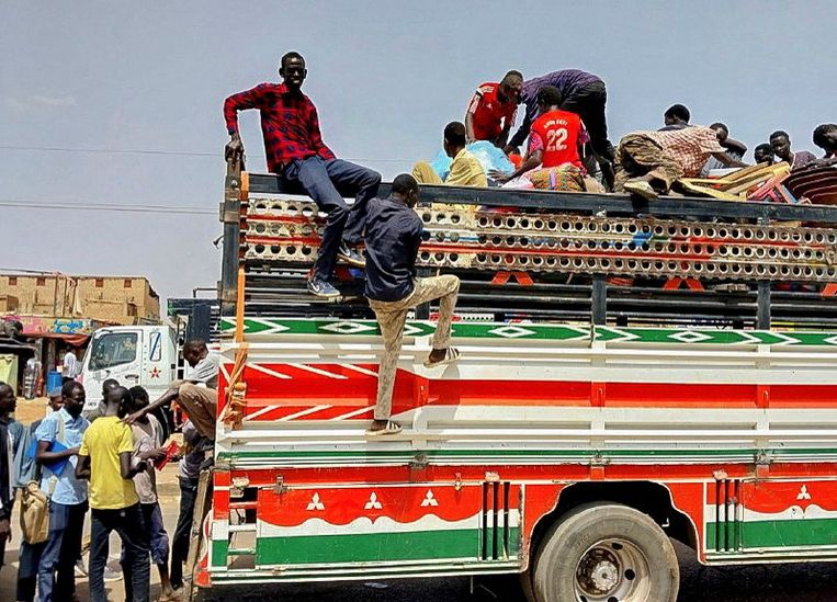 In the Sudanese capital, Khartoum, people are trying to escape the ongoing fighting between the army and the paramilitary group RSF.  Image courtesy REUTERS