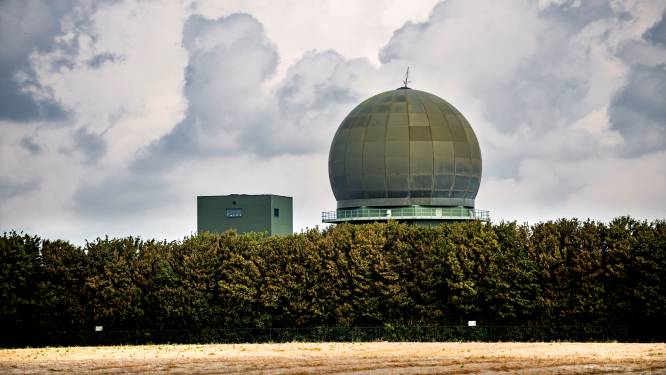 Kabinet: Omstreden radartoren komt toch in Herwijnen; tegenstanders reageren woedend 