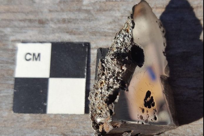 In de El Ali meteoriet zitten twee mineralen die nieuw zijn voor de wetenschap.