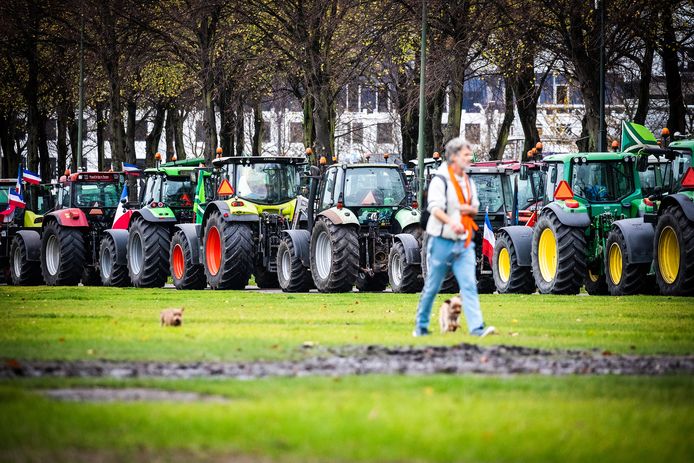 Boze Boeren Laten In Den Haag Opnieuw Hun Sporen Achter Mensen Voelden Zich Geintimideerd Boerenprotest Den Haag Ad Nl