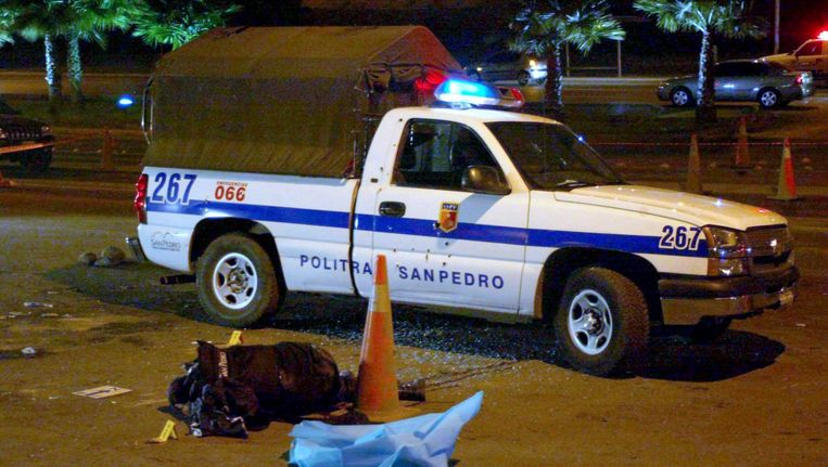 De moord op een Mexicaanse politieagent in 2007 is één van de vele misdaden waar Hector 'El Guero' Palma voor verantwoordelijk wordt gehouden. Beeld epa