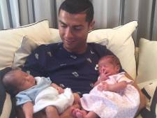 Trotse Ronaldo bevestigt: Ik ben vader geworden van een tweeling!