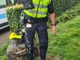 Amersfoortse wijkagent Tuncay hielp in Limburgs noodgebied: ‘Wat ik daar zag, gun ik niemand’