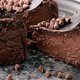 Deze chocolade-cheesecake van Jamie Oliver maak je met slechts 5 ingrediënten
