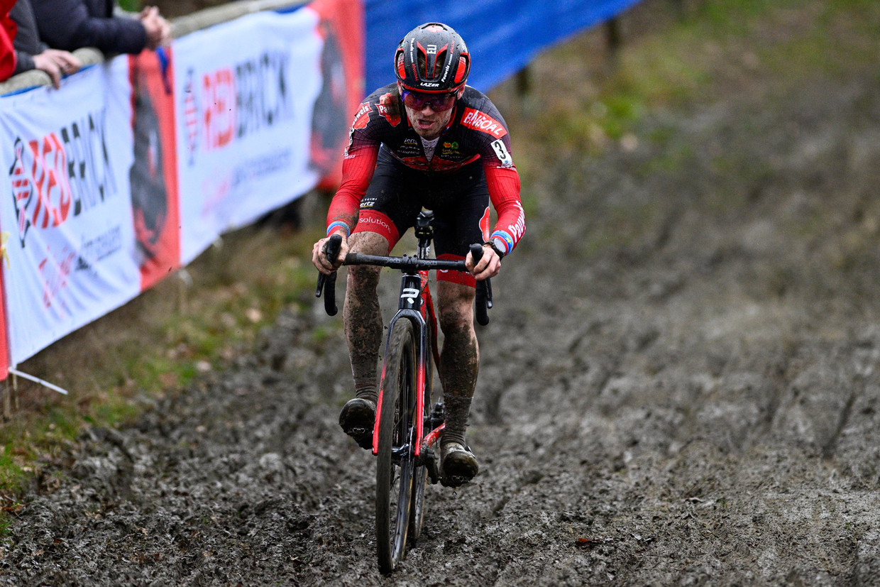 Eerste overwinning sinds eind november bombardeert Eli Iserbyt tot BK