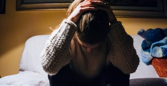 Ellenlange wachttijden in de mentale zorg kunnen schrijnende gevolgen hebben: “Klachten worden erger en soms escaleert de situatie tot een suïcide”