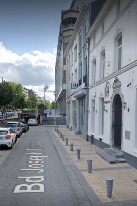 Un homme tire 21 fois en l’air avec une Kalachnikov à Charleroi: l’inculpé reste en détention préventive