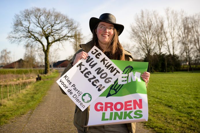 De ouders van Iris Klein Bleumink die voor verschillende partijen op de kieslijst staan.