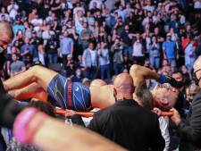 Fans bij UFC-event opgeschrikt door gruwelijke beenbreuk bij voormalig kampioen Weidman