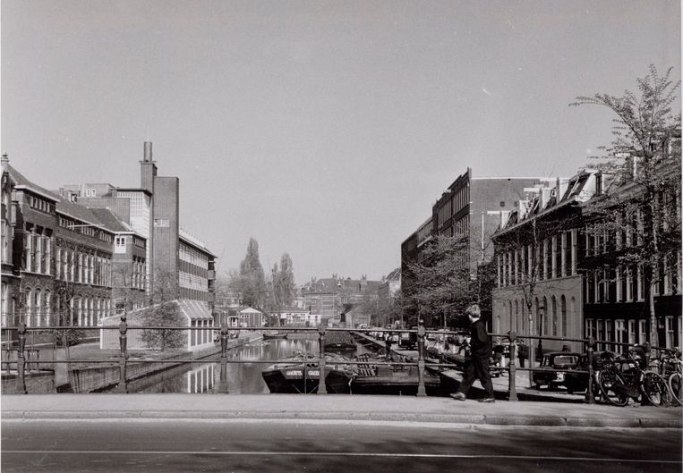 Roetersstraat in 1959. Beeld Arsath Ro'is, J.M.