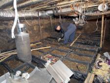 Wiet telen in de kruipruimte: een nieuwe, gevaarlijke trend