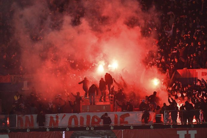 Daarom Houdt Brugse Politie Hart Vast Voor Psg Fans Van Boksbeugels Tijdens Vrouwenmatch Tot Dodelijk Slachtoffer Na Onderlinge Clash Brugge Pzc Nl