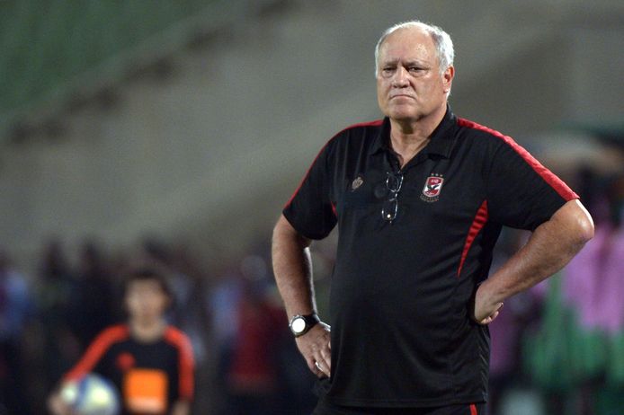Al Ahly coach Martin Jol reacts during the Confederation of African Football (CAF) Champions League group A soccer match between Al-Ahly and Zesco United at Suez Army stadium in Suez on August 12, 2016. / AFP PHOTO / KHALED DESOUKI