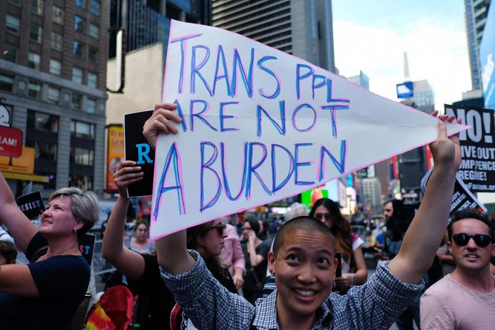 Betogers tegen het transgenderverbod van Trump in New York op 26 juli 2017.