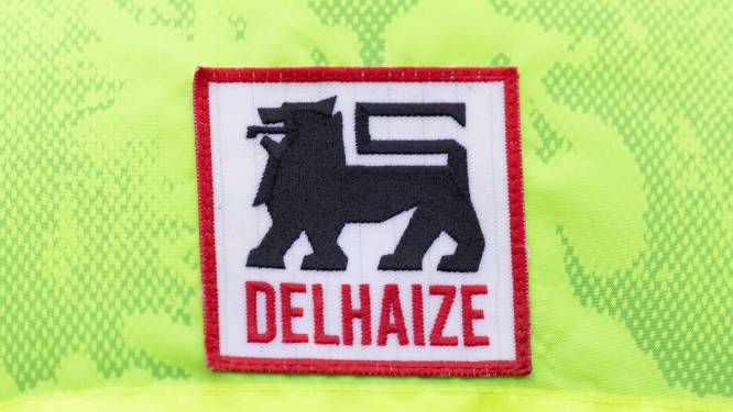 Dit-on “De-lhaize” ou “Dè-lhaize”?