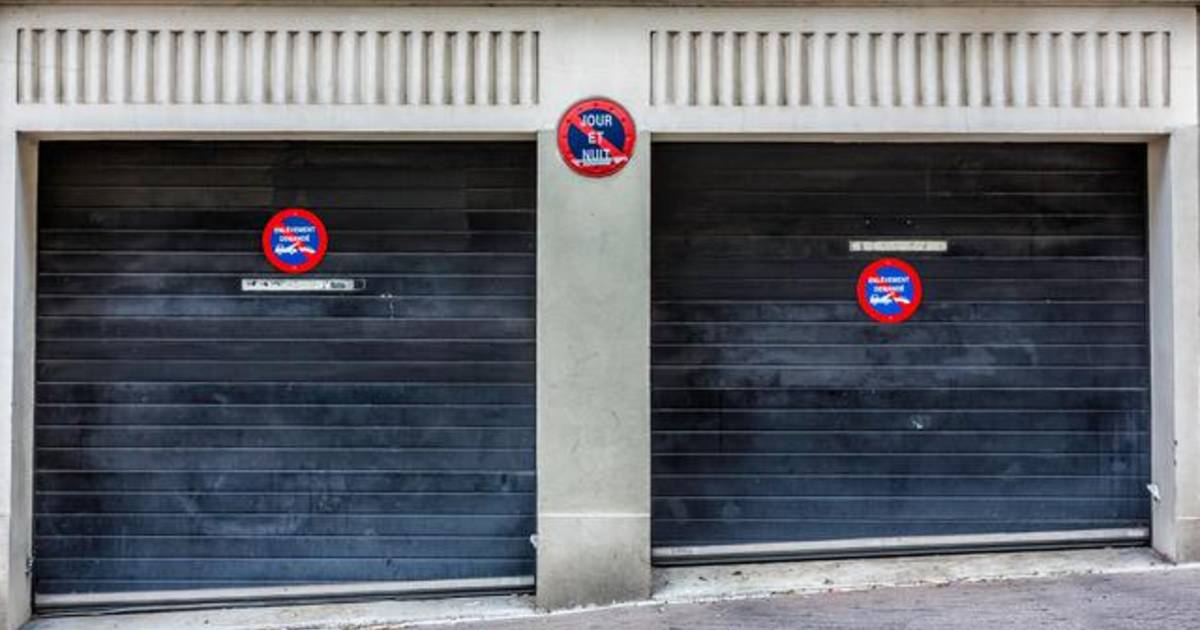 En France, il est interdit de stationner devant son propre garage. Et en Belgique? Monde