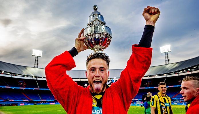 Dynamiek Luxe Kalksteen De bekerheld van 2017: Vitesse zit voor altijd in het hart van 'Rickygoal'  | Bekerfinale 2021 | gelderlander.nl