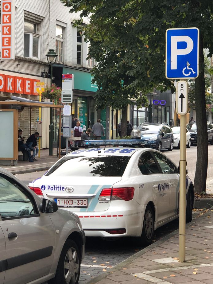 D'une voiture lambda à un véhicule de police 