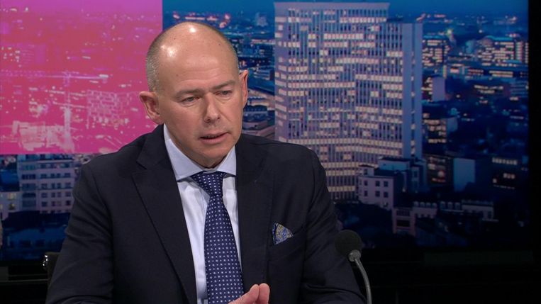 'Militairen worden getraind om hun dierlijke instincten los te laten. Bij sommigen is het moeilijk om dat weer in te tomen' (Foto: in 'De afspraak' op Canvas) Beeld VRT