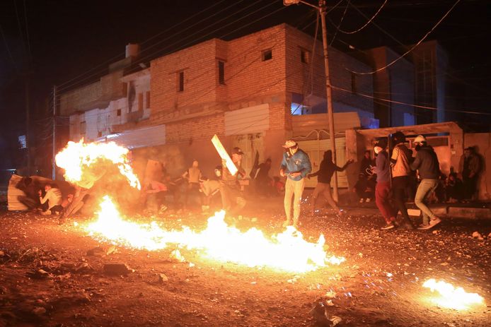 Hevige protesten in de Iraakse stad Karbala op 29 november.