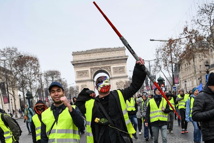 Gele hesjes tijdens een protest in Parijs.