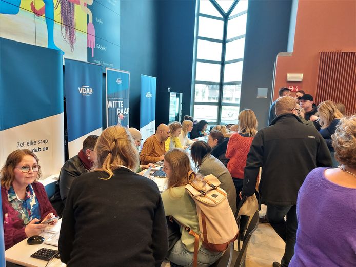 Zo'n 140 Oekraïense werkzoekenden kwamen naar de jobbeurs.