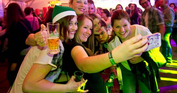 Tentfestival Karpaten bij Ahaus op de schop wegens corona - Tubantia