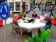 Terrasje pakken midden op een voetgangersrotonde? Wel als het aan deze ondernemer ligt