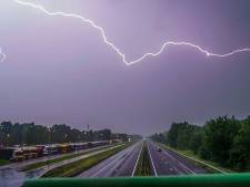 Code geel vanwege kans op onweer in noorden en oosten, lokaal hevige neerslag later dan verwacht