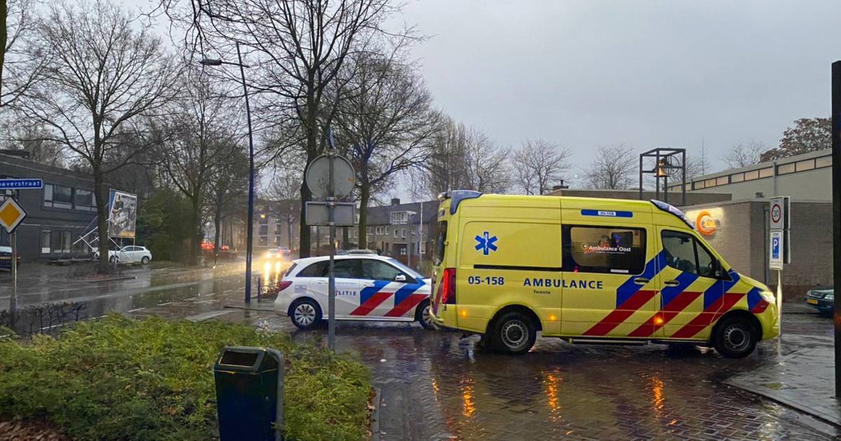 Voetganger gewond bij aanrijding in Nijverdal.