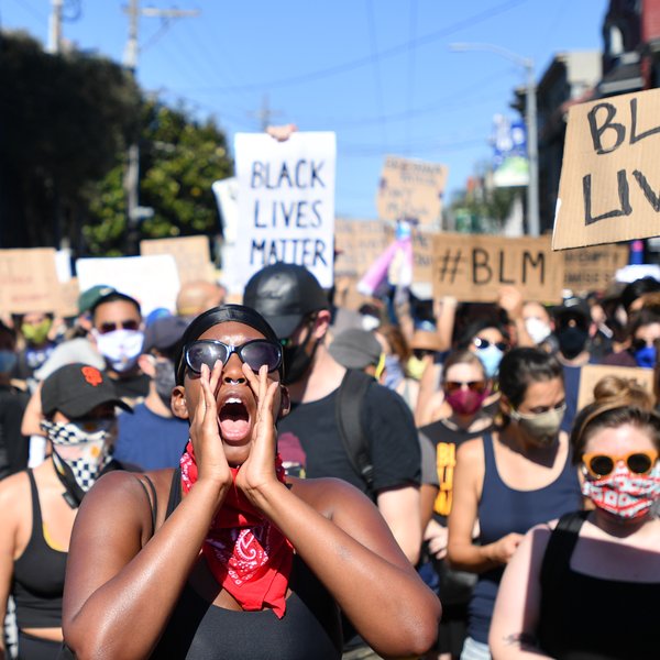 Het Parool - Vrij, Onverveerd