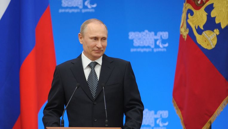 President Poetin heeft weinig vertrouwen in het bestand. Beeld AFP
