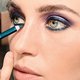De gekleurde smokey eye