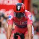 Evenepoel knalt naar tijdritzege in Vuelta: eerste etappe in grote ronde en steviger in het rood