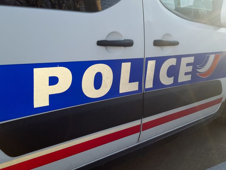 Attaque au couteau à Annecy: 7 blessés dont 6 enfants en bas âge, un homme interpellé
