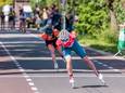 Thomas Segers in actie bij de skeelermarathon in Poederoijen.