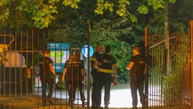 Schietpartij bij Julianapark gezien als moordaanslag, schutter (18) en vader vervolgd: ‘Hij vuurde 13 keer’ 