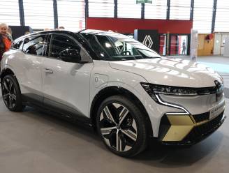 Productie elektrische Renault Mégane valt stil door tekort aan onderdelen