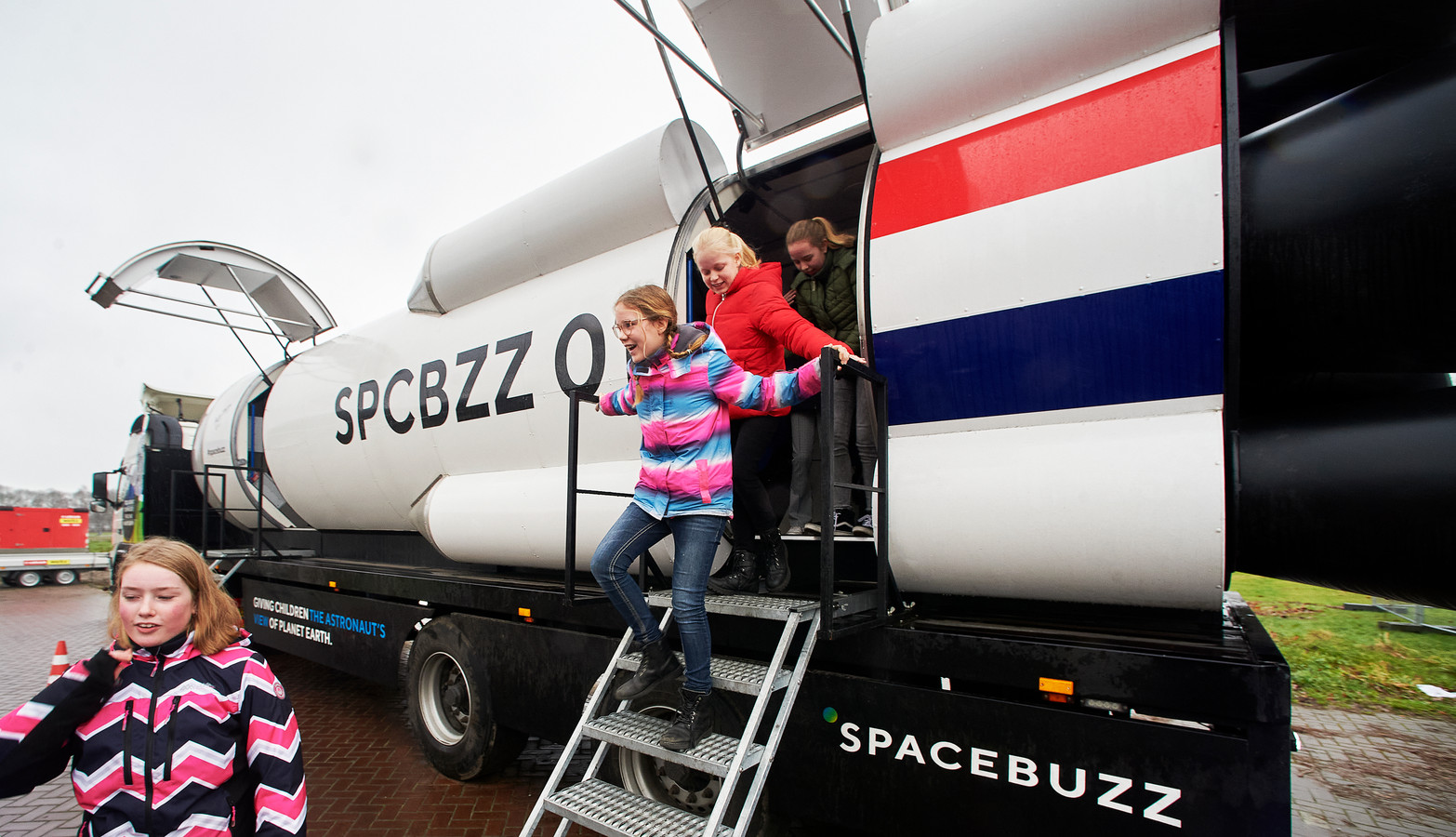 SpaceBuzz Van Andr Kuipers Spreekt Tot Verbeelding Op School In Erp
