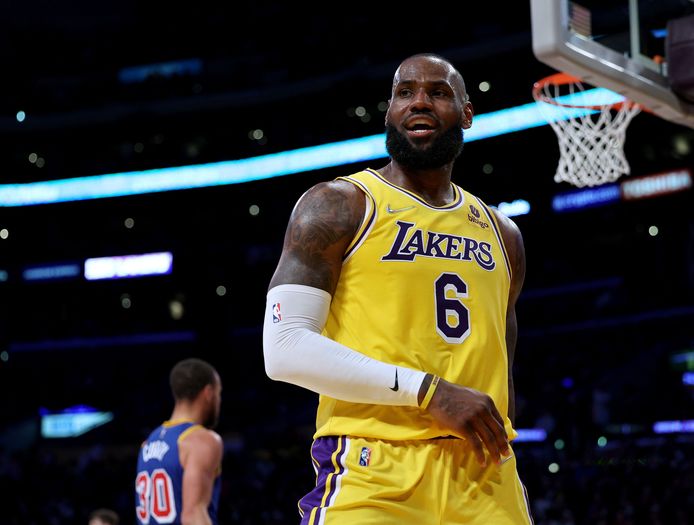 onderdelen wekelijks voor Basketbal-miljardair LeBron James wil eigen NBA-team in Las Vegas | NBA |  hln.be