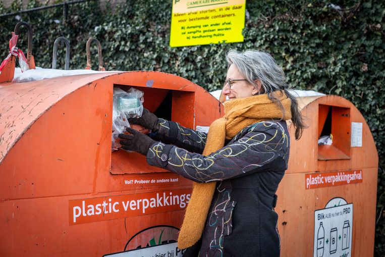 Meta Vrijhoef wil veertig dagen lang geen plasticafval veroorzaken. Beeld Roos Pierson