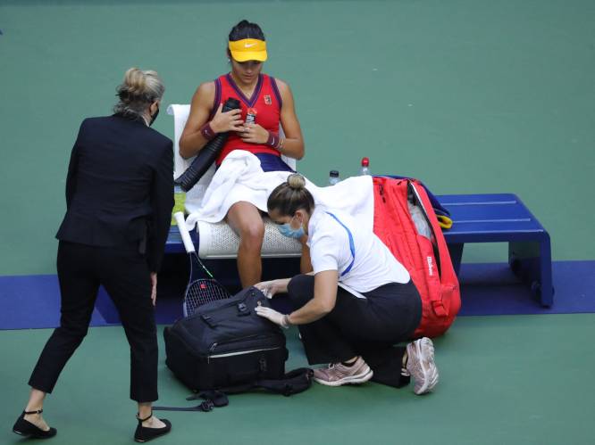 Raducanu roept medische time-out in op cruciaal moment tijdens US Open-finale, tot frustratie van tegenstandster