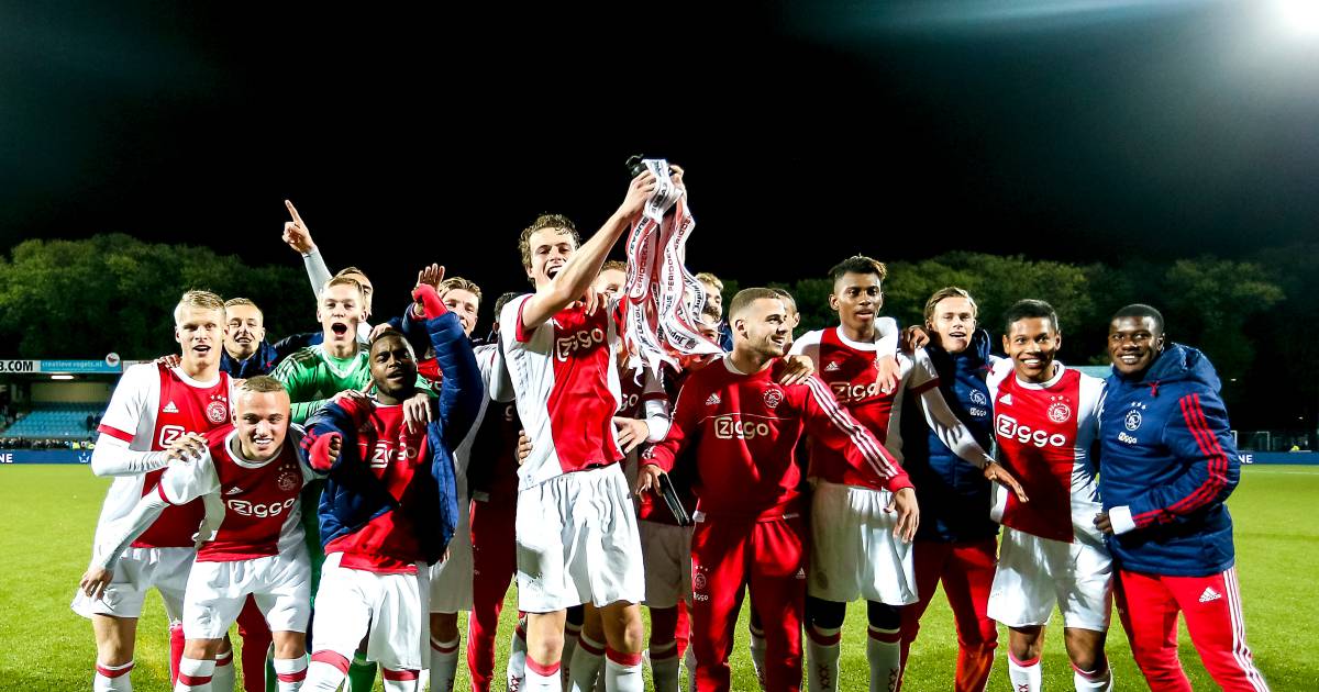Jong Ajax grijpt periodetitel, NEC mag play-offs spelen ...