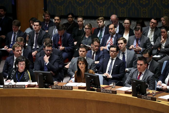 De Veiligheidsraad van de VN kwam gisterenavond in een spoedzitting bijeen in New York om zich over de aanval te buigen.